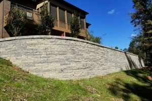 01_retaining_wall_alabaster.webp