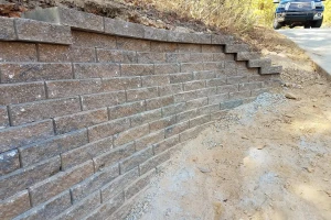 03_retaining_wall_helena.webp
