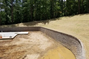 04_retaining_wall.webp