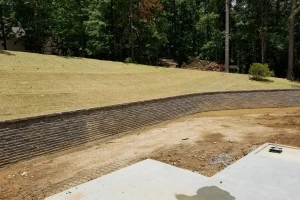 05_retaining_wall.webp