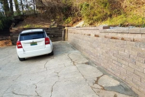 14_retaining_wall_behind_expressoilchange.webp