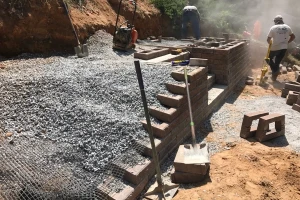 16_retaining_wall.webp