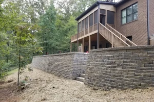16_retaining_wall_alabaster.webp