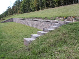 Retaining wall installed in Pelham, Al